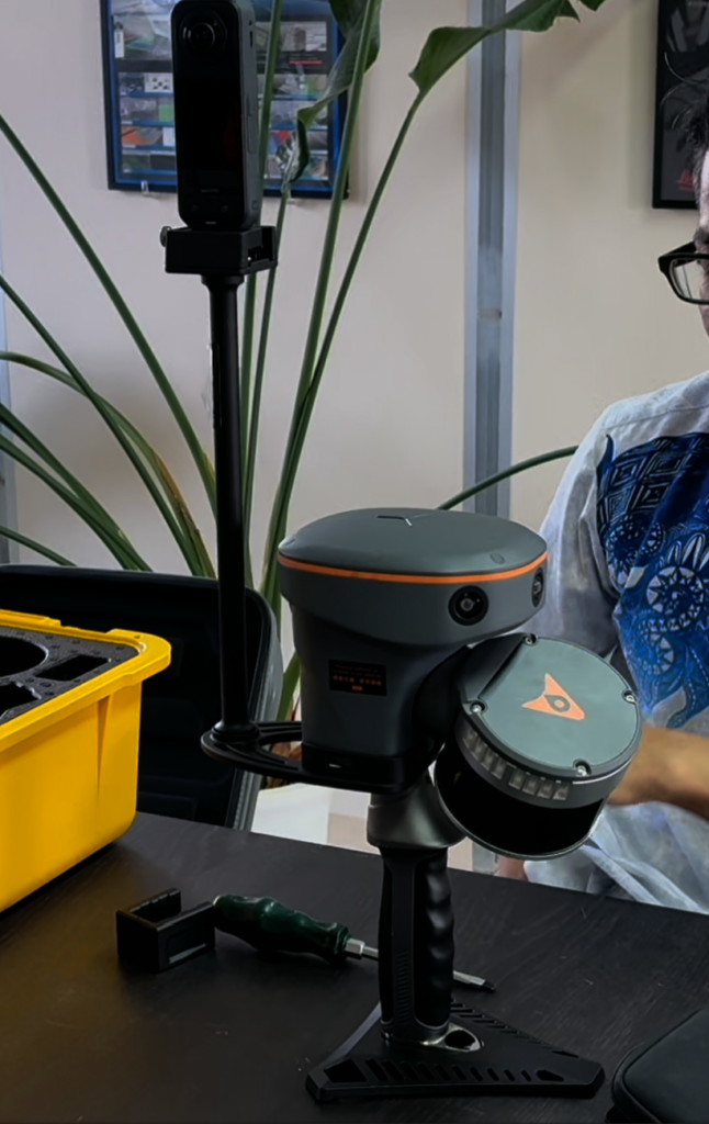 3DGS専用カメラ治具を取り付けた様子